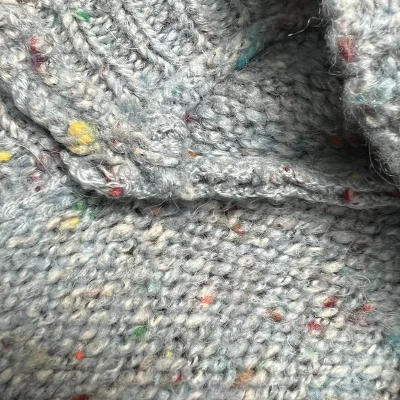 Vintage Hand Knit Embroidered Hearts Cardigan Sweater Cute Cozy Girly Handmade - Picture 5 of 8